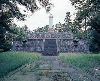 前田利長の墓